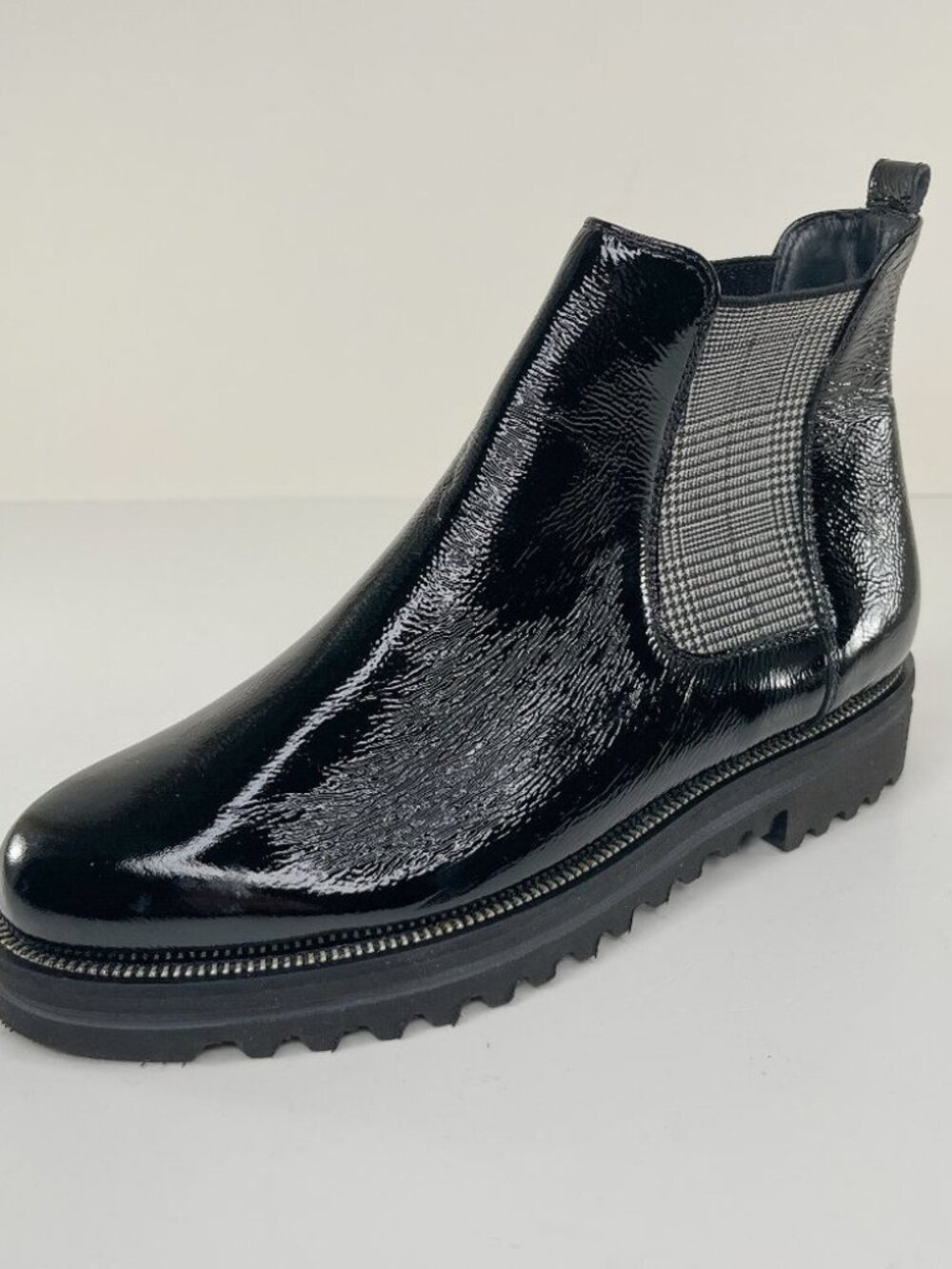 Paul Green Balboa Crinkle Booties Black Patent, UK 7 (US 9.5)